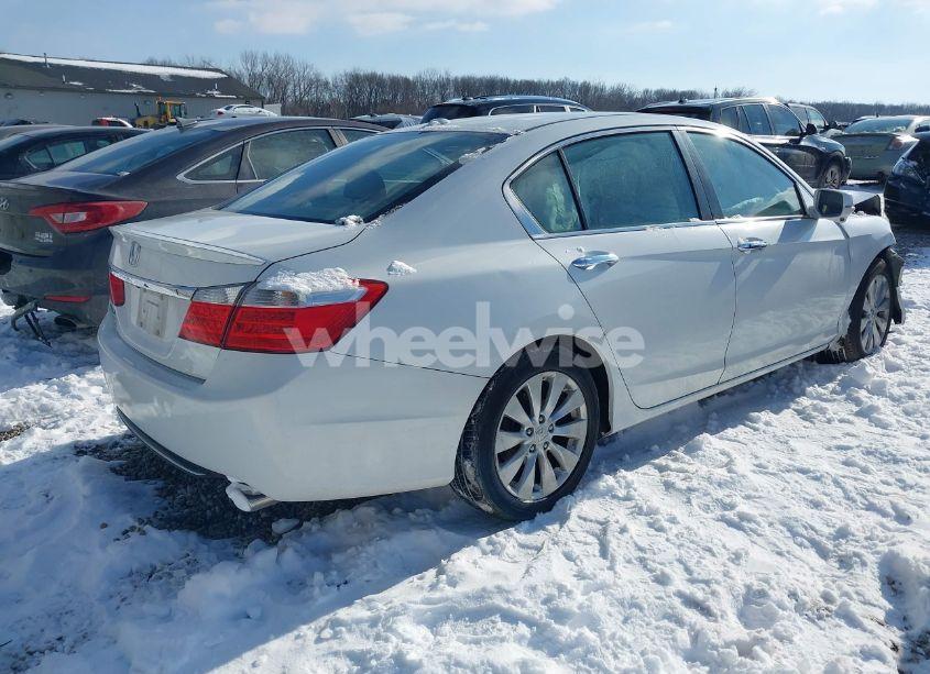 Photo 4 of 2014 Honda Accord EX-L (VIN 1HGCR2F89EA204388)