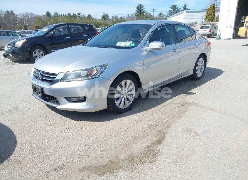 Photo 2 of 2014 Honda Accord EX-L (VIN 1HGCR2F89EA216377)