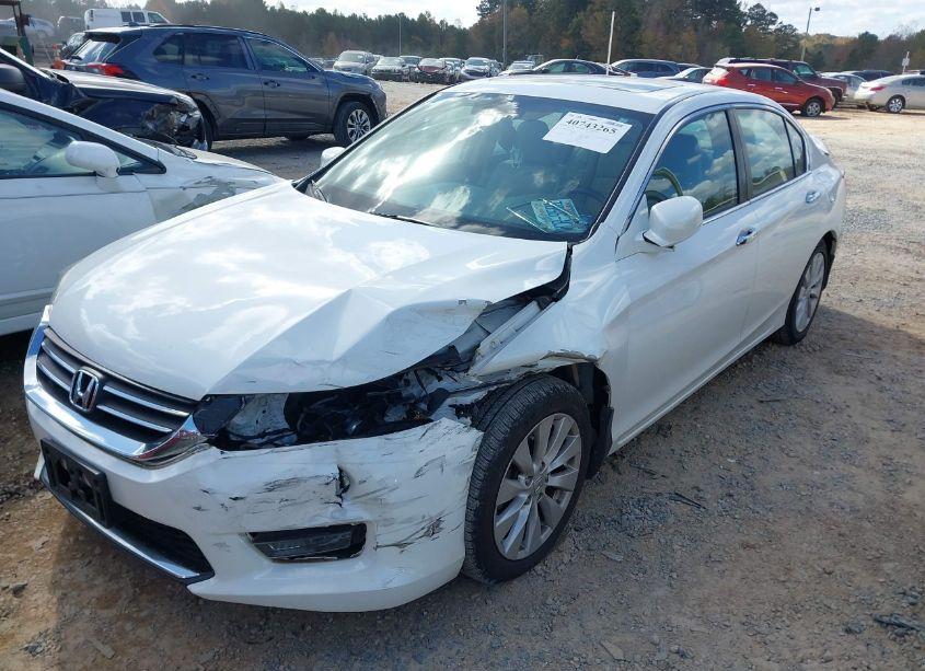 Photo 2 of 2014 Honda Accord EX-L (VIN 1HGCR2F89EA231851)