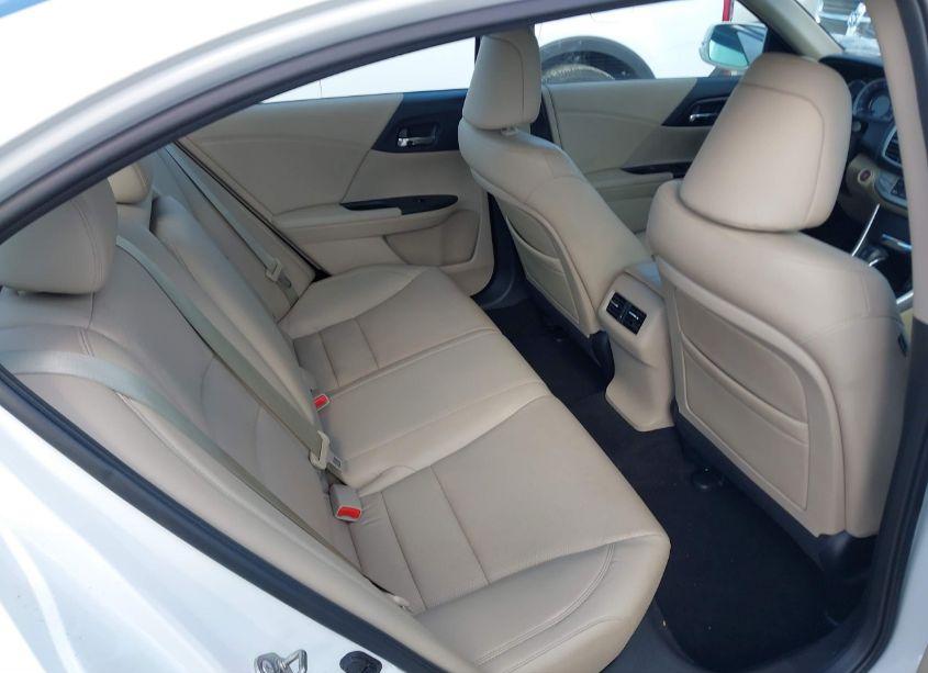 Photo 8 of 2014 Honda Accord EX-L (VIN 1HGCR2F89EA231851)