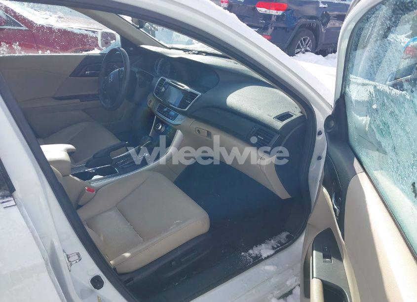 Photo 5 of 2014 Honda Accord EX-L (VIN 1HGCR2F89EA238461)