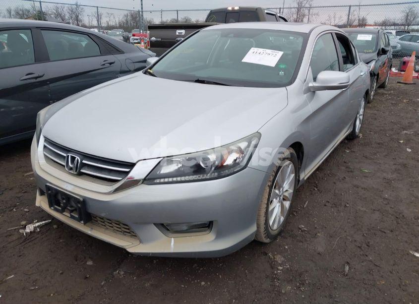 Photo 12 of 2014 Honda Accord EX-L (VIN 1HGCR2F89EA253512)