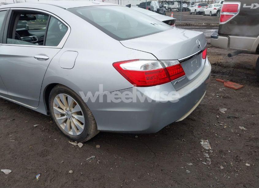 Photo 13 of 2014 Honda Accord EX-L (VIN 1HGCR2F89EA253512)