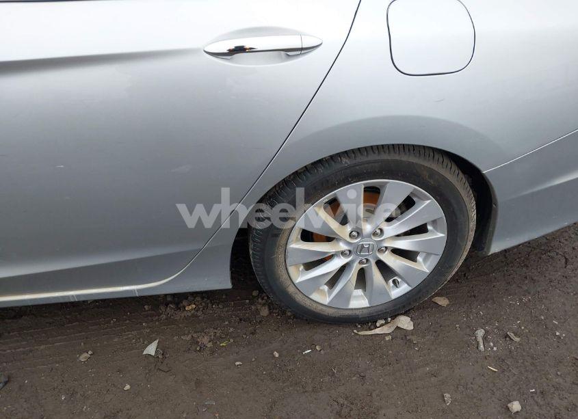 Photo 14 of 2014 Honda Accord EX-L (VIN 1HGCR2F89EA253512)