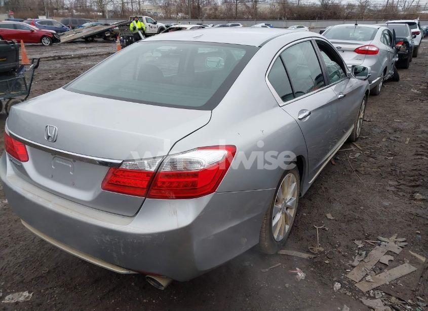 Photo 4 of 2014 Honda Accord EX-L (VIN 1HGCR2F89EA253512)