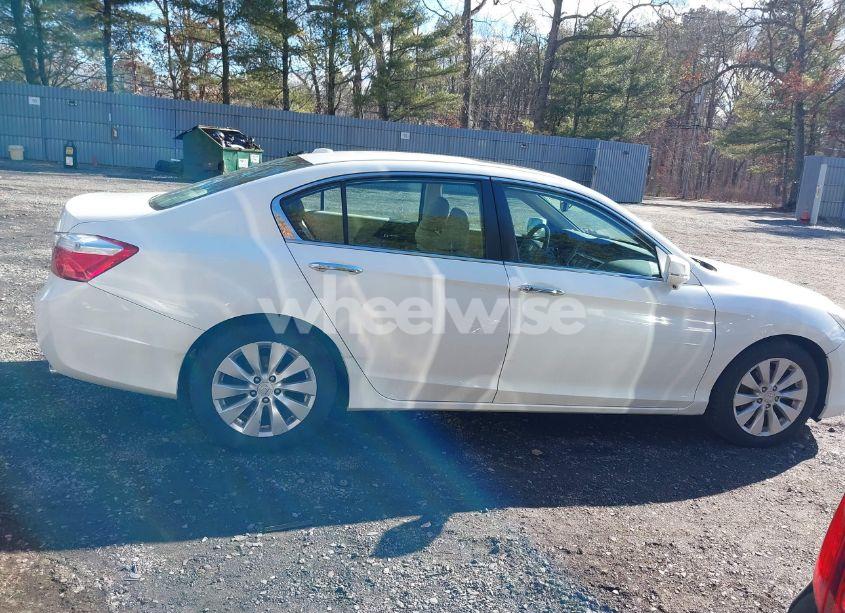 Photo 13 of 2014 Honda Accord EX-L (VIN 1HGCR2F89EA282606)