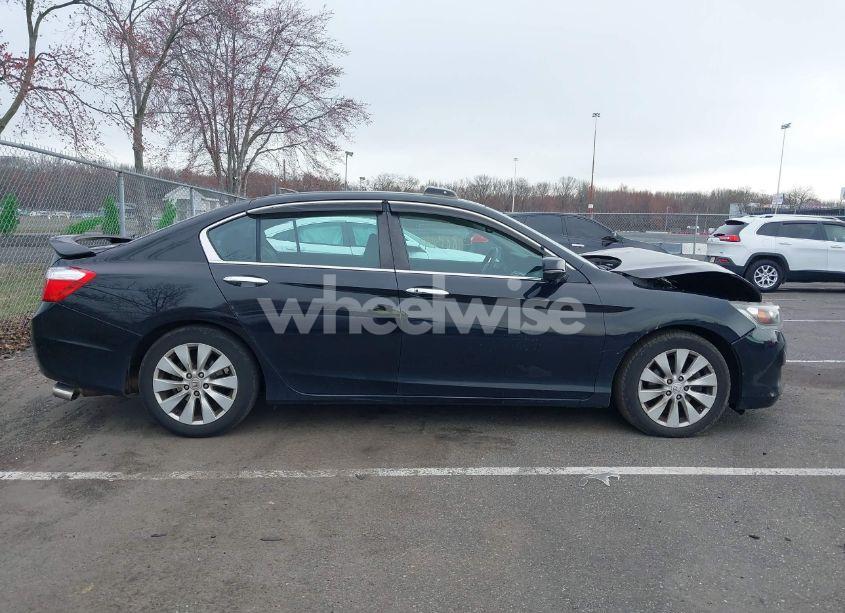 Photo 13 of 2014 Honda Accord EX-L (VIN 1HGCR2F89EA302160)