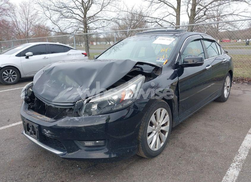 Photo 2 of 2014 Honda Accord EX-L (VIN 1HGCR2F89EA302160)