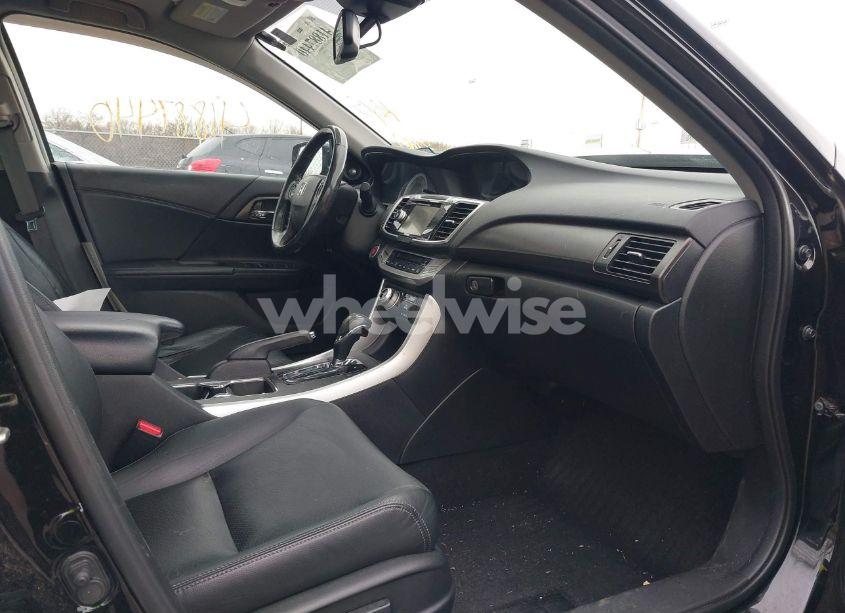 Photo 5 of 2014 Honda Accord EX-L (VIN 1HGCR2F89EA302160)