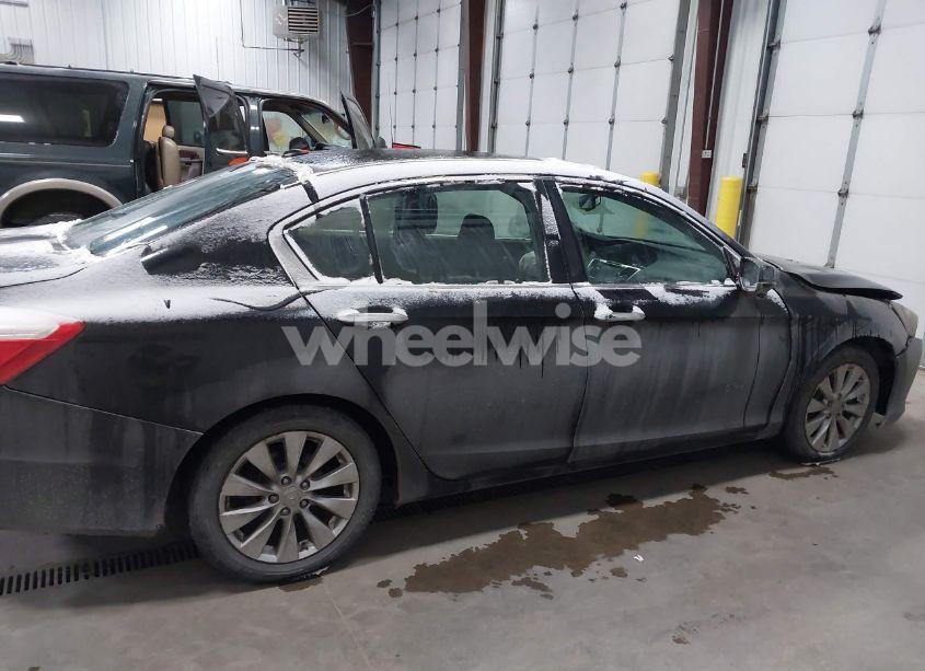 Photo 13 of 2014 Honda Accord EX-L (VIN 1HGCR2F89EA307276)