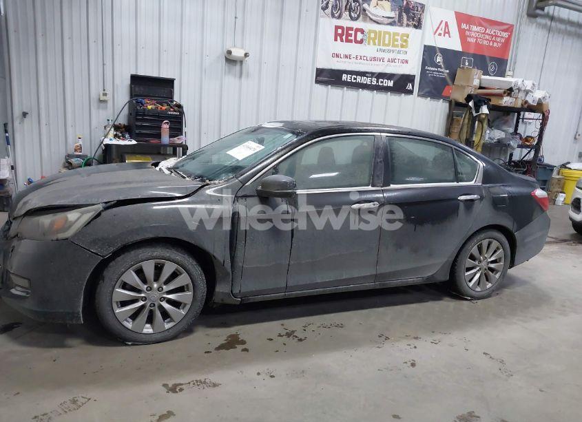 Photo 14 of 2014 Honda Accord EX-L (VIN 1HGCR2F89EA307276)