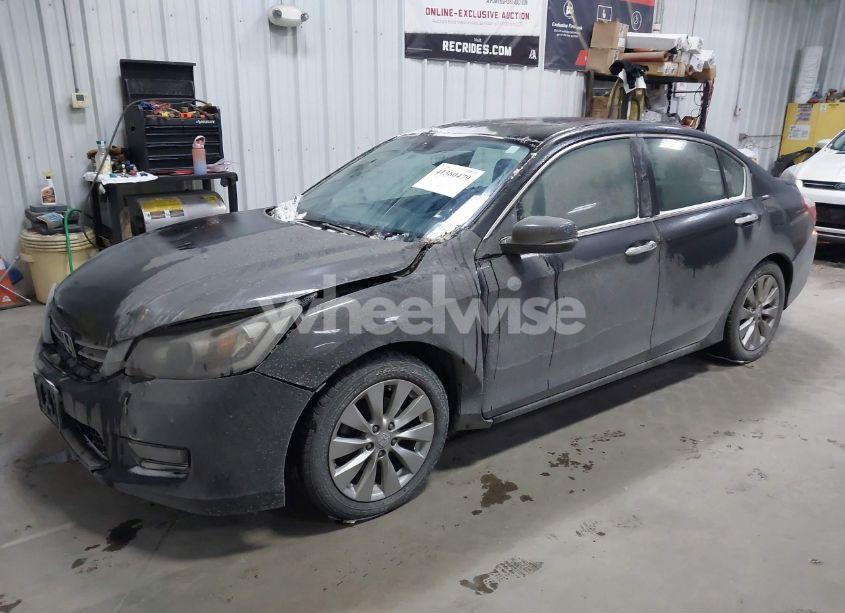 Photo 2 of 2014 Honda Accord EX-L (VIN 1HGCR2F89EA307276)