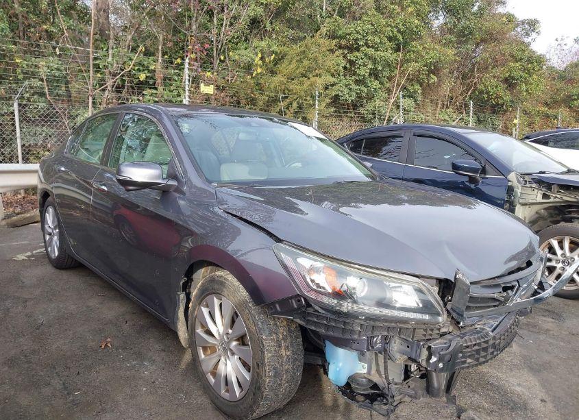 2015 Honda Accord EX-L (VIN 1HGCR2F89FA043073) main photo