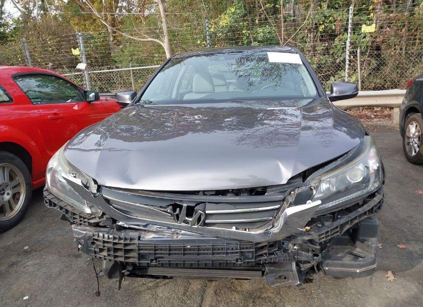 Photo 12 of 2015 Honda Accord EX-L (VIN 1HGCR2F89FA043073)