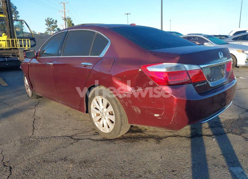 Photo 3 of 2015 Honda Accord EX-L (VIN 1HGCR2F89FA075070)