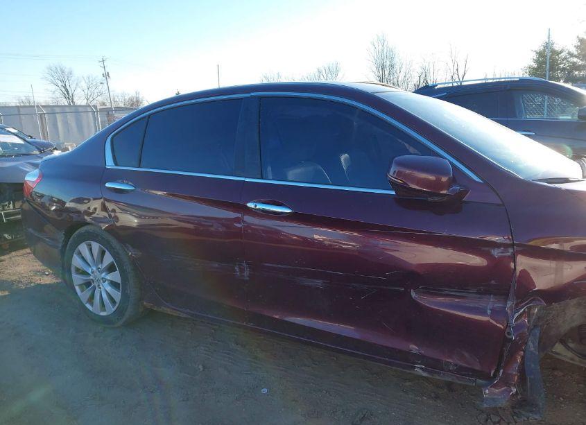 Photo 13 of 2015 Honda Accord EX-L (VIN 1HGCR2F89FA075098)