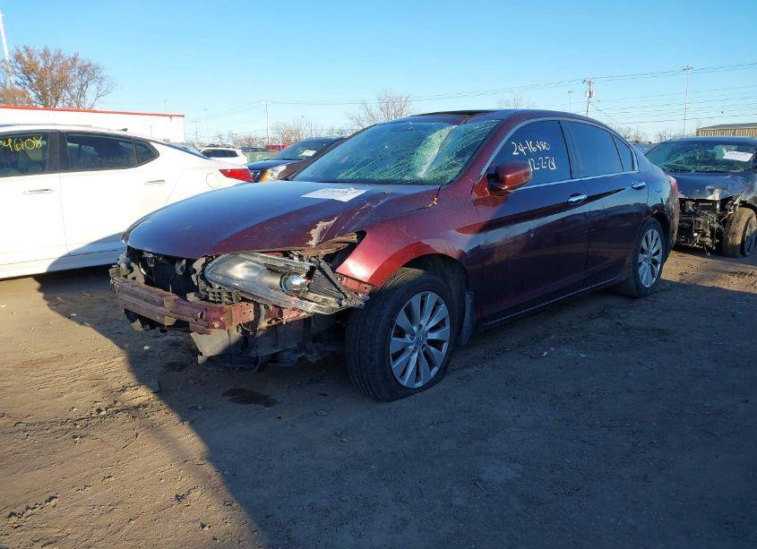 Photo 2 of 2015 Honda Accord EX-L (VIN 1HGCR2F89FA075098)