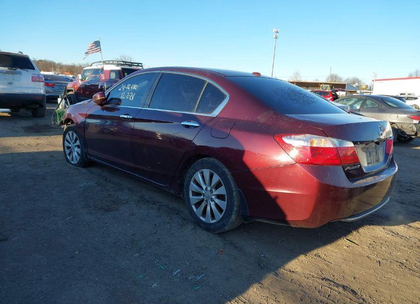 Photo 3 of 2015 Honda Accord EX-L (VIN 1HGCR2F89FA075098)