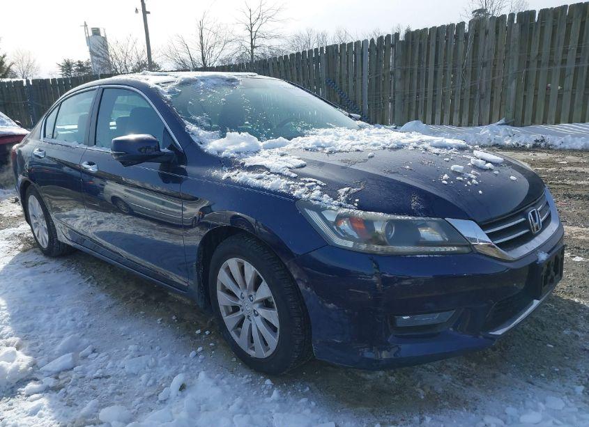 2015 Honda Accord EX-L (VIN 1HGCR2F89FA147921) main photo