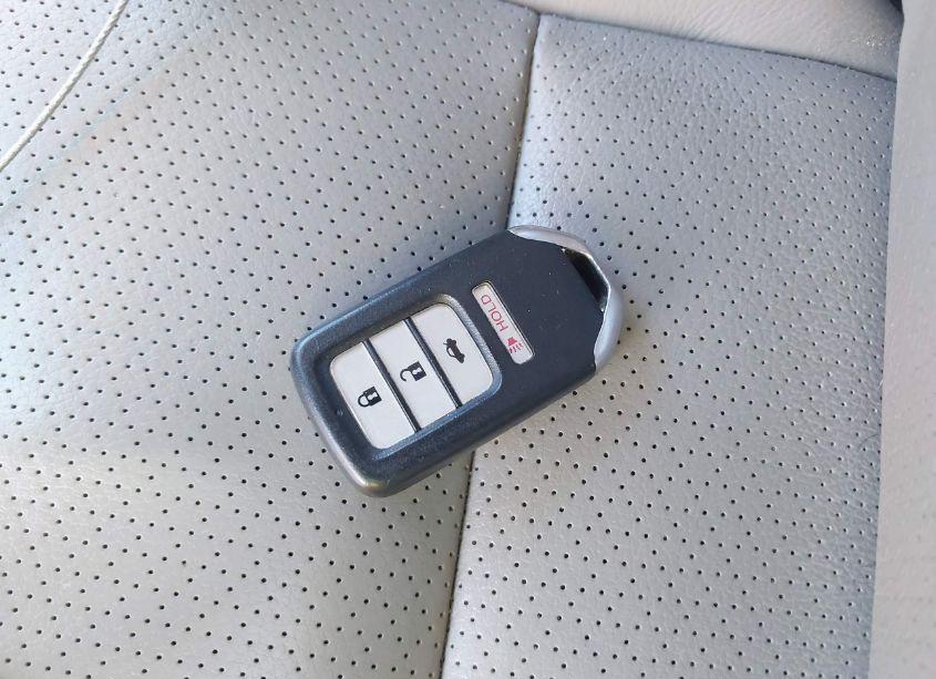 Photo 11 of 2015 Honda Accord EX-L (VIN 1HGCR2F89FA198884)