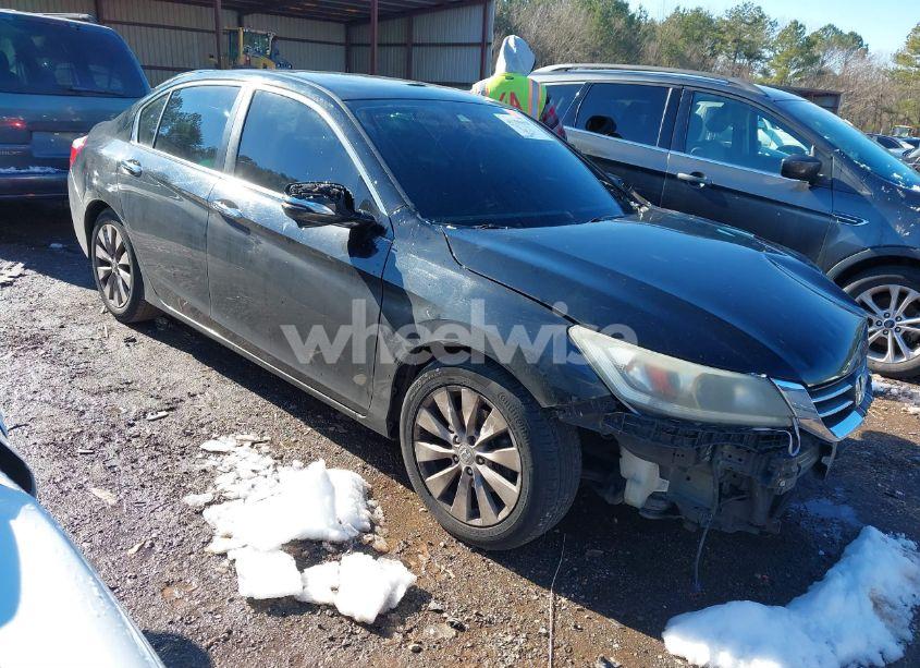 2015 Honda Accord EX-L (VIN 1HGCR2F89FA226554) main photo