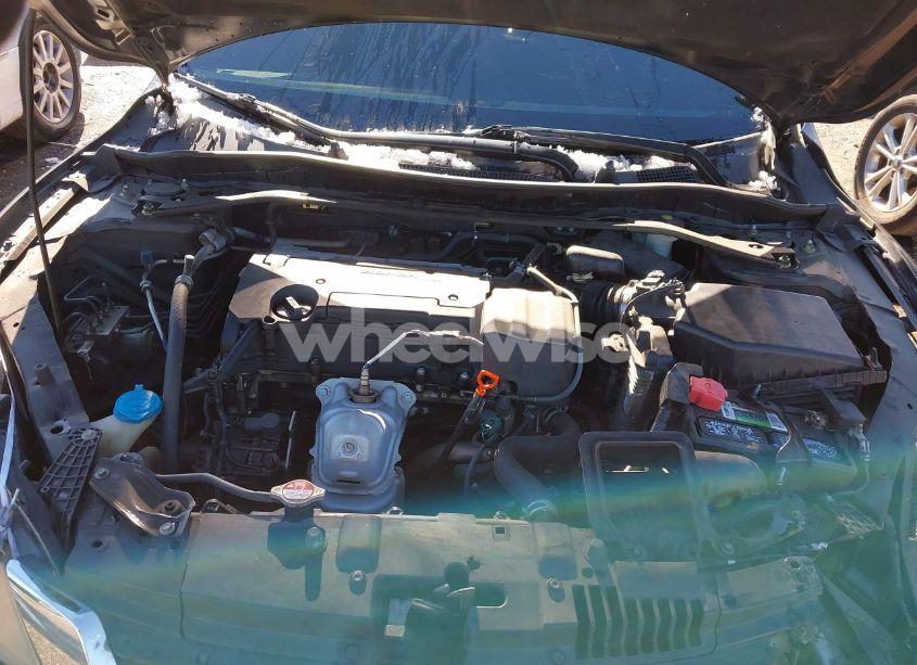 Photo 10 of 2015 Honda Accord EX-L (VIN 1HGCR2F89FA226554)