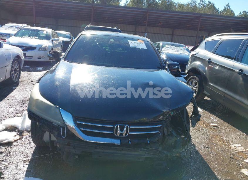 Photo 13 of 2015 Honda Accord EX-L (VIN 1HGCR2F89FA226554)