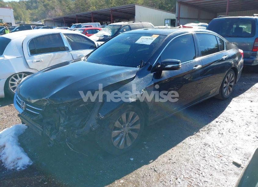 Photo 19 of 2015 Honda Accord EX-L (VIN 1HGCR2F89FA226554)