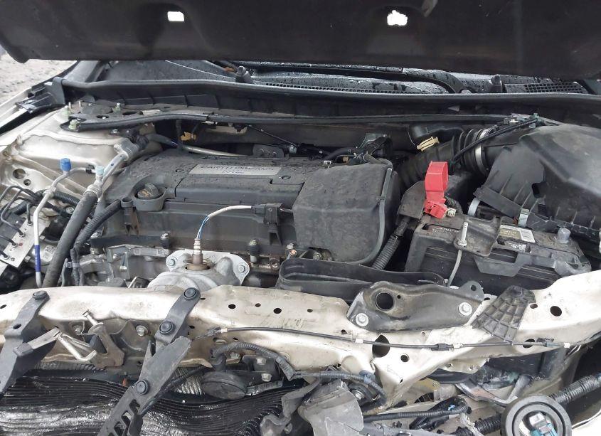 Photo 10 of 2015 Honda Accord EX-L (VIN 1HGCR2F89FA263006)