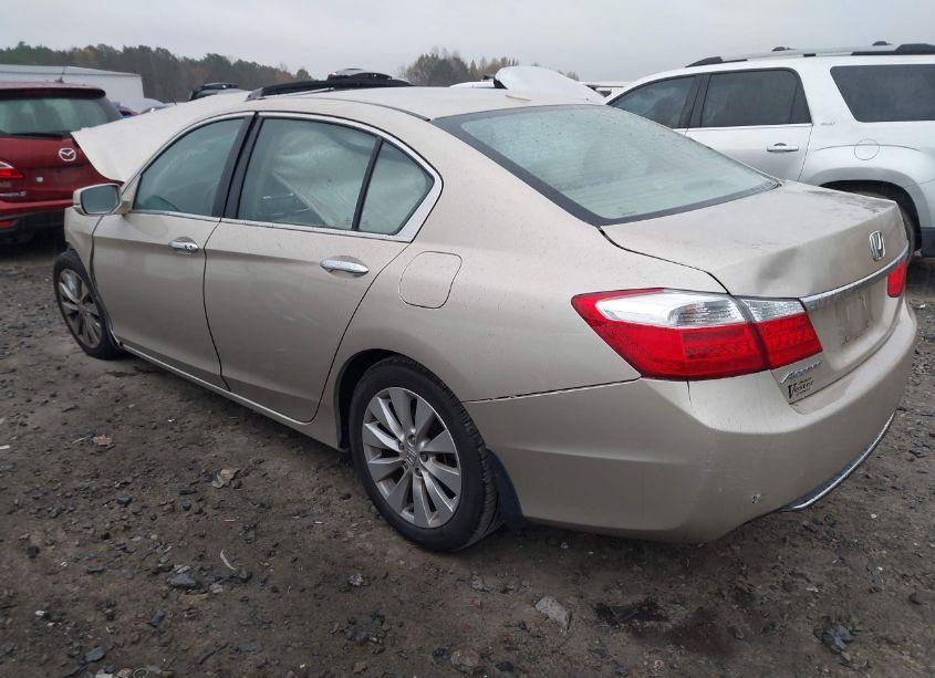 Photo 3 of 2015 Honda Accord EX-L (VIN 1HGCR2F89FA263006)