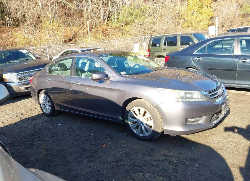 Photo 13 of 2015 Honda Accord EX-L (VIN 1HGCR2F89FA276175)