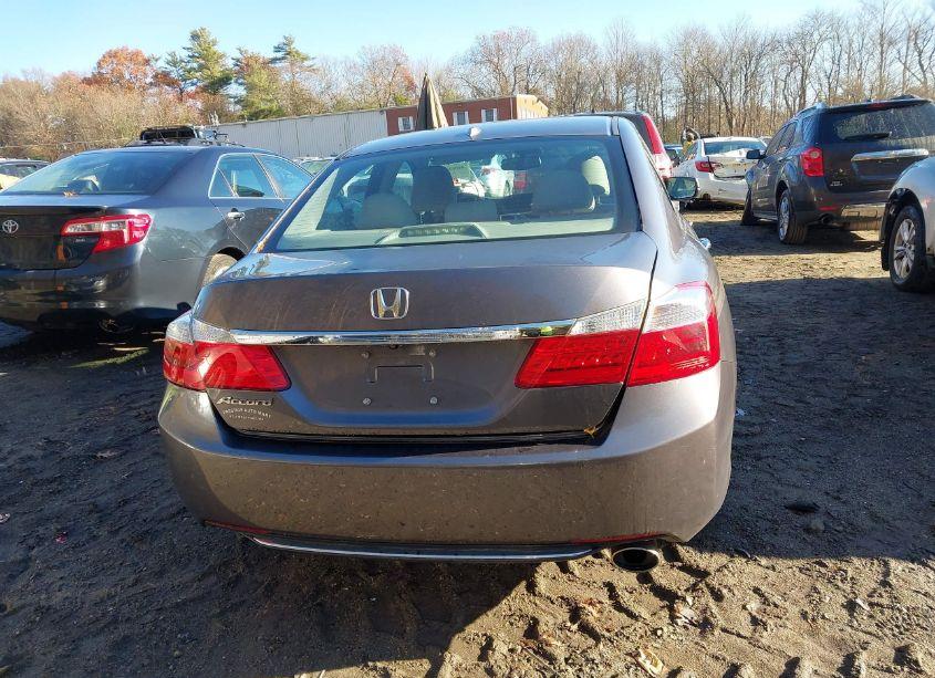 Photo 16 of 2015 Honda Accord EX-L (VIN 1HGCR2F89FA276175)