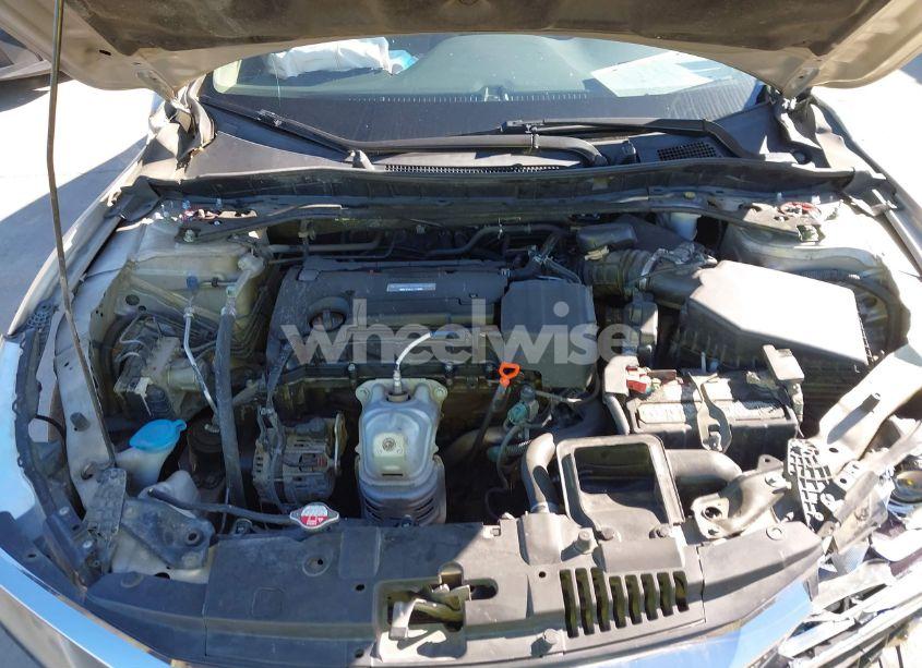 Photo 10 of 2016 Honda Accord EX-L (VIN 1HGCR2F89GA038540)