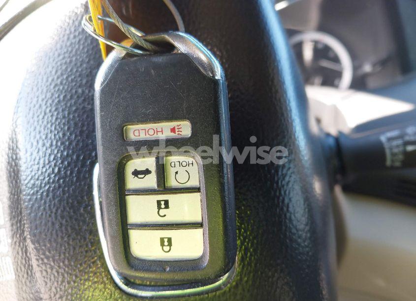 Photo 11 of 2016 Honda Accord EX-L (VIN 1HGCR2F89GA038540)