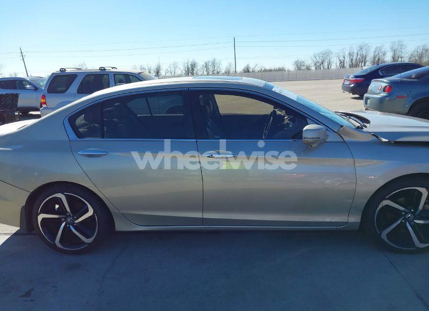 Photo 13 of 2016 Honda Accord EX-L (VIN 1HGCR2F89GA038540)