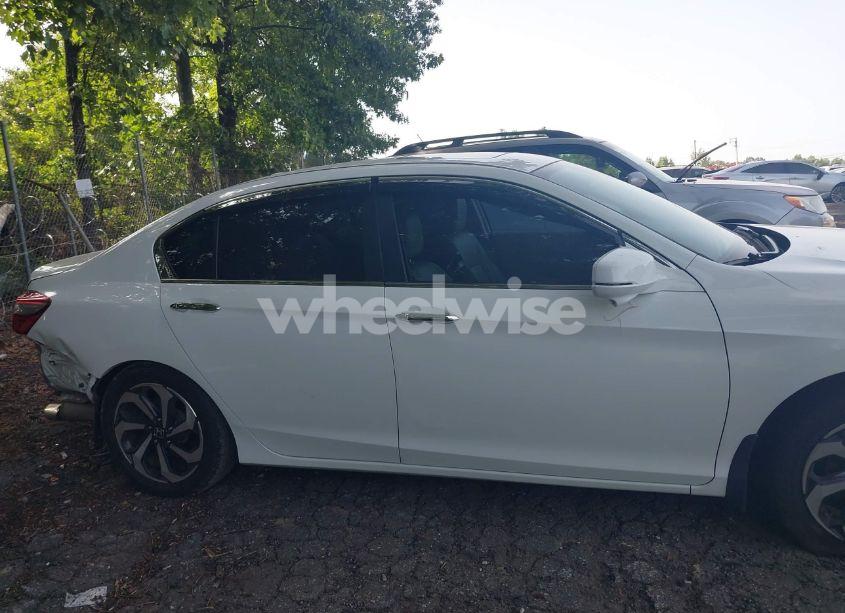 Photo 13 of 2016 Honda Accord EX-L (VIN 1HGCR2F89GA080500)