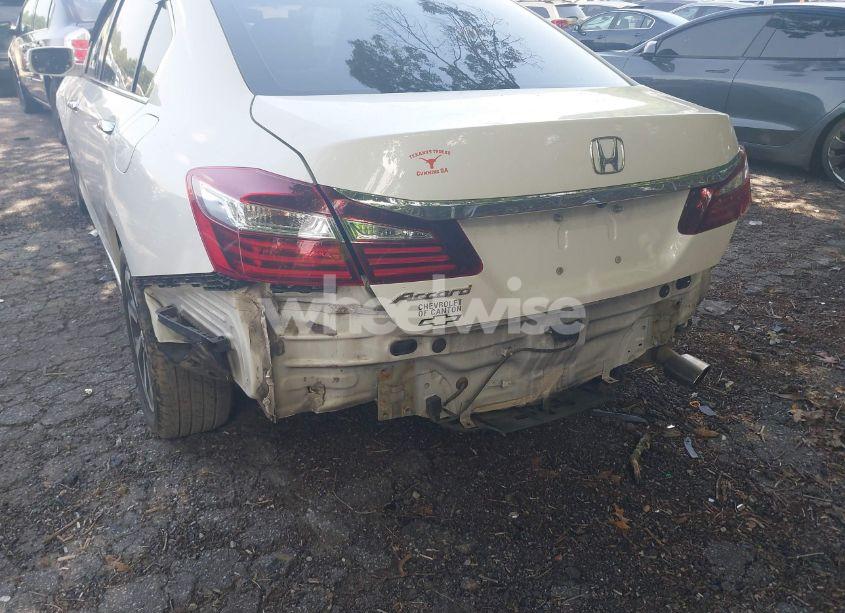 Photo 6 of 2016 Honda Accord EX-L (VIN 1HGCR2F89GA080500)