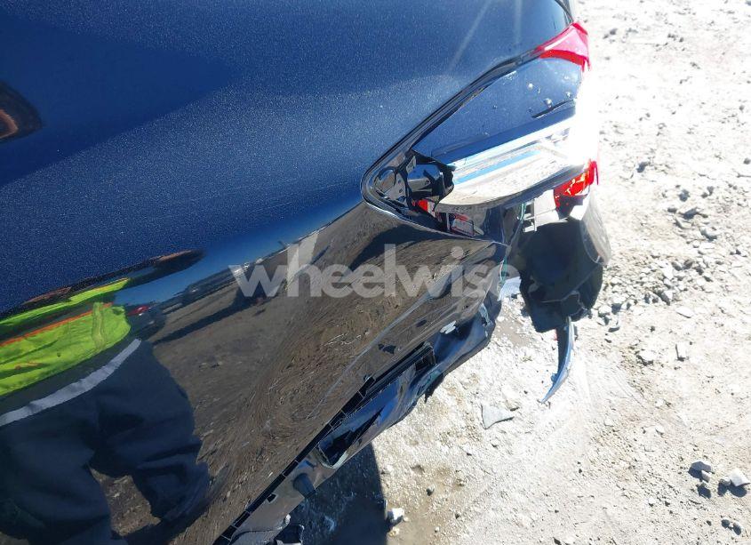 Photo 18 of 2016 Honda Accord EX-L (VIN 1HGCR2F89GA101460)