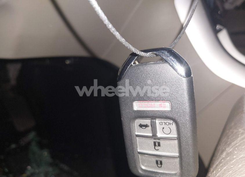 Photo 11 of 2016 Honda Accord EX-L (VIN 1HGCR2F89GA130991)