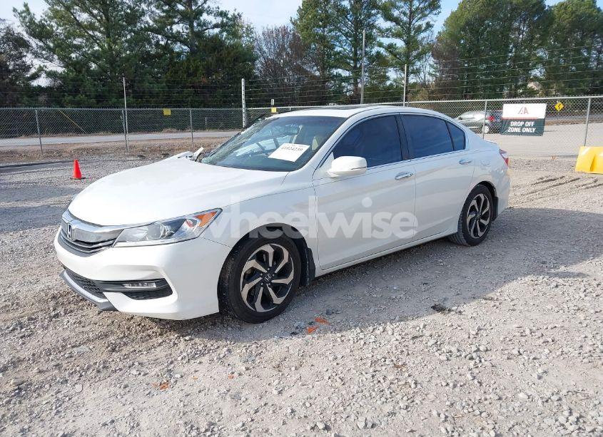 Photo 2 of 2016 Honda Accord EX-L (VIN 1HGCR2F89GA130991)