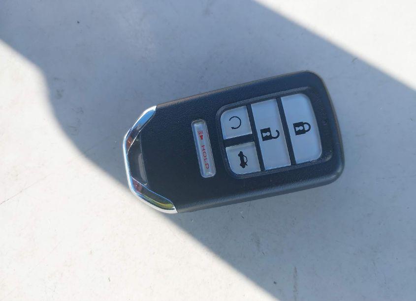 Photo 11 of 2016 Honda Accord EX-L (VIN 1HGCR2F89GA186803)