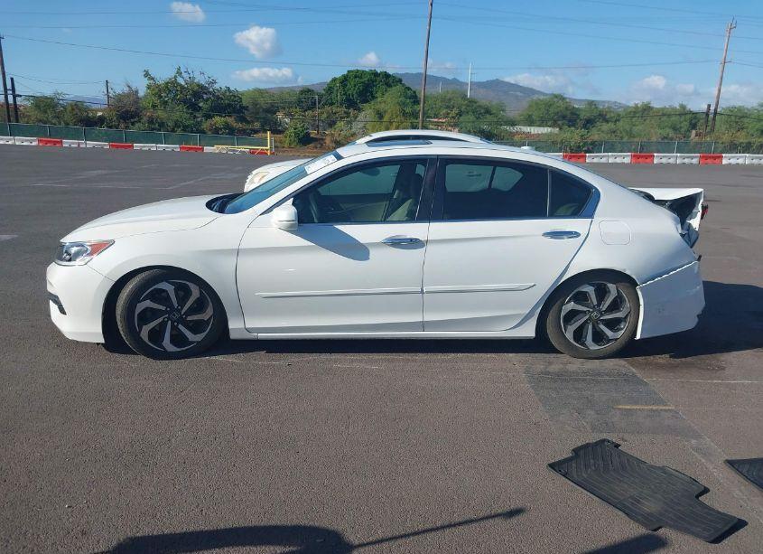 Photo 15 of 2016 Honda Accord EX-L (VIN 1HGCR2F89GA186803)