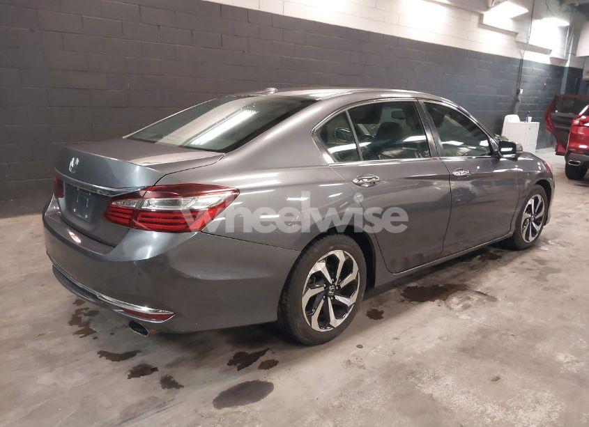 Photo 4 of 2017 Honda Accord EX-L (VIN 1HGCR2F89HA063164)