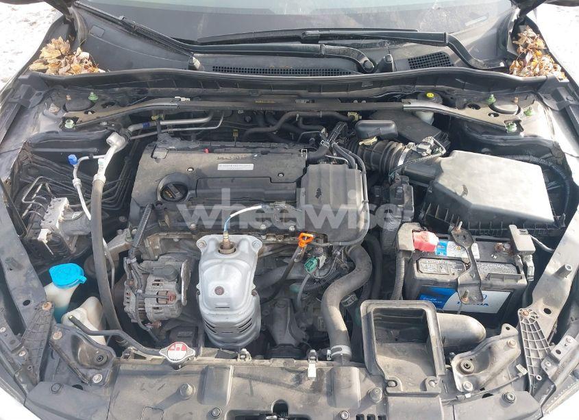 Photo 10 of 2017 Honda Accord EX-L (VIN 1HGCR2F89HA221194)