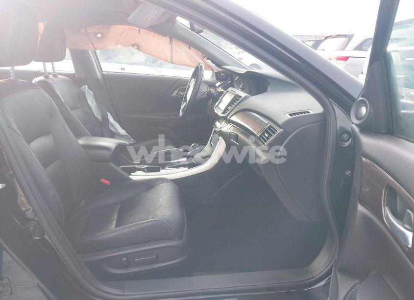 Photo 5 of 2017 Honda Accord EX-L (VIN 1HGCR2F89HA221194)