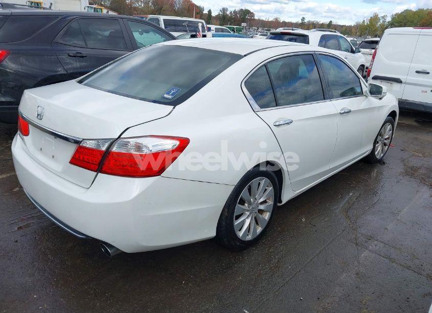Photo 4 of 2013 Honda Accord EX-L (VIN 1HGCR2F8XDA024741)