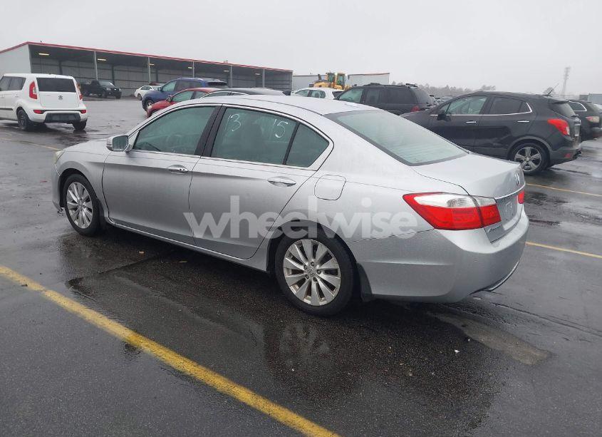 Photo 3 of 2013 Honda Accord EX-L (VIN 1HGCR2F8XDA063054)