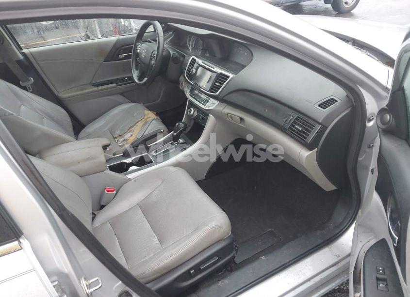 Photo 5 of 2013 Honda Accord EX-L (VIN 1HGCR2F8XDA063054)