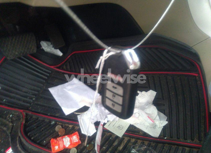 Photo 11 of 2013 Honda Accord EX-L (VIN 1HGCR2F8XDA098774)