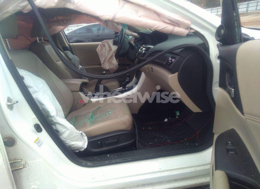 Photo 5 of 2013 Honda Accord EX-L (VIN 1HGCR2F8XDA098774)